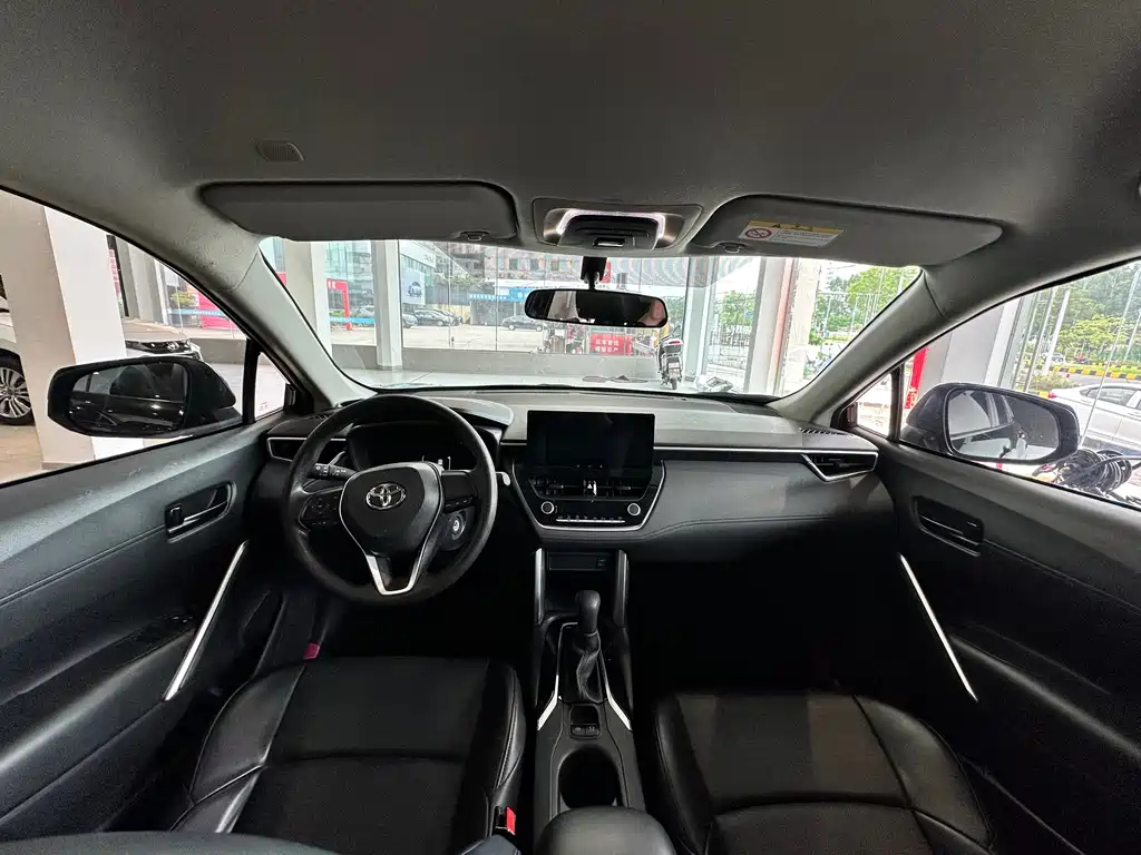 TOYOTA FRONTLANDER 2023