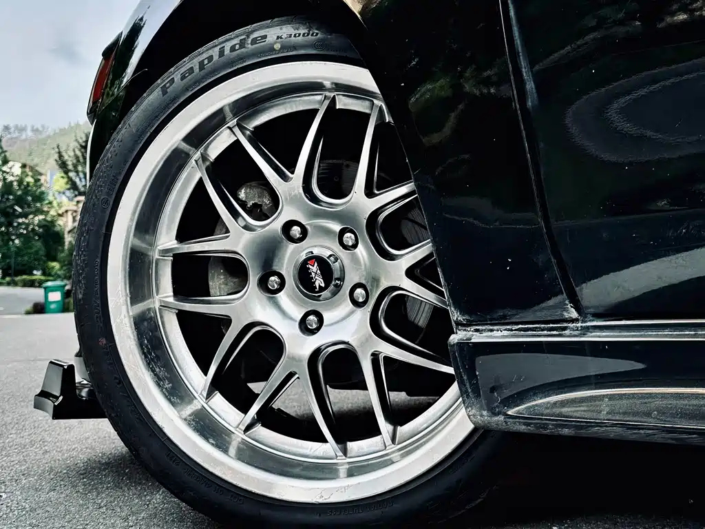 MITSUBISHI LANCER EX 2011