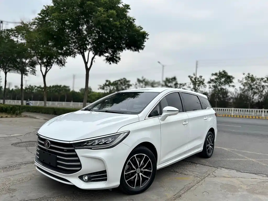 BYD SONG MAX 2018