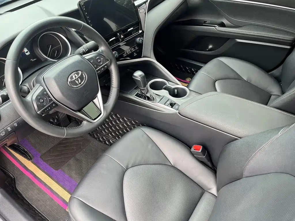 TOYOTA CAMRY 2021