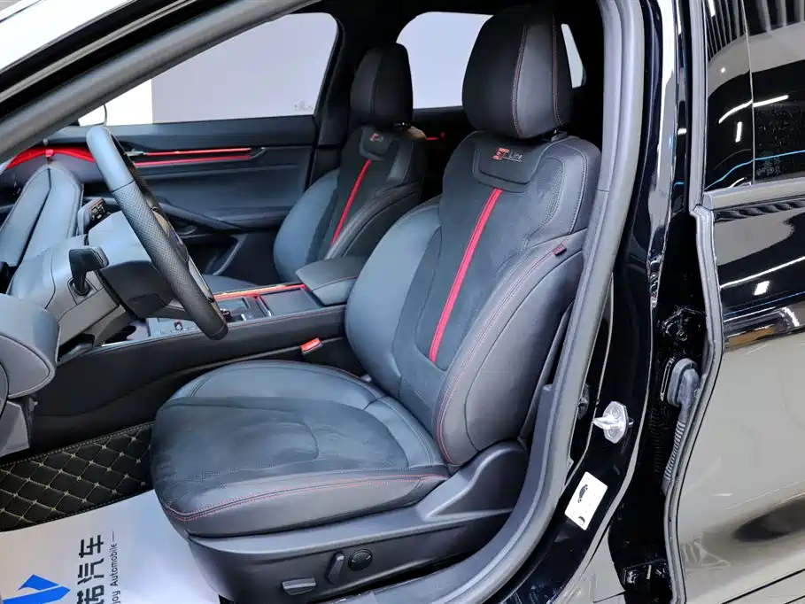 FORD MONDEO 2024