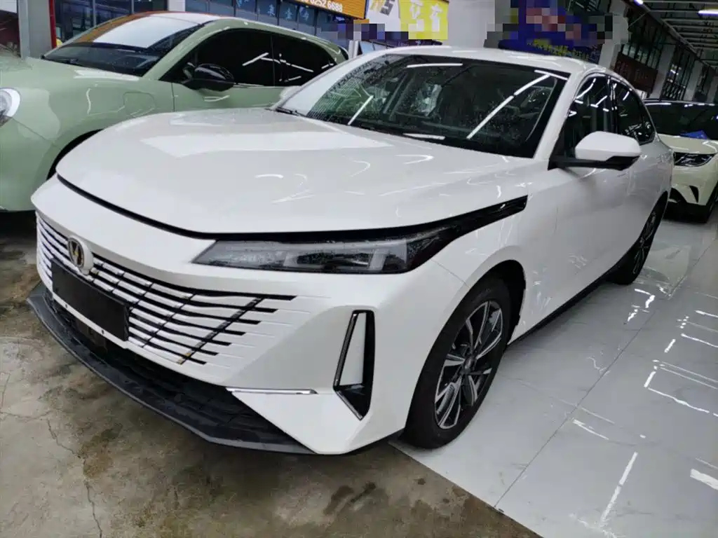 CHANGAN EADO 2024