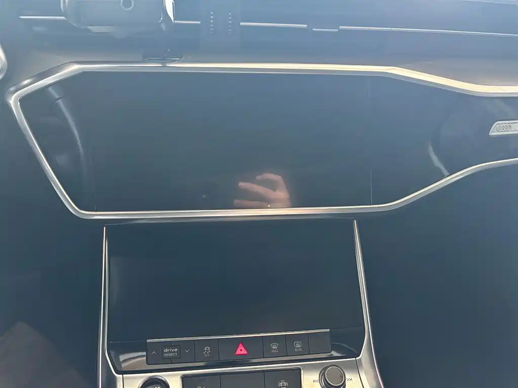 AUDI A6L 2020