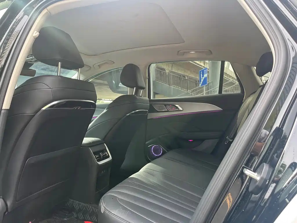 HONGQI H5 2024