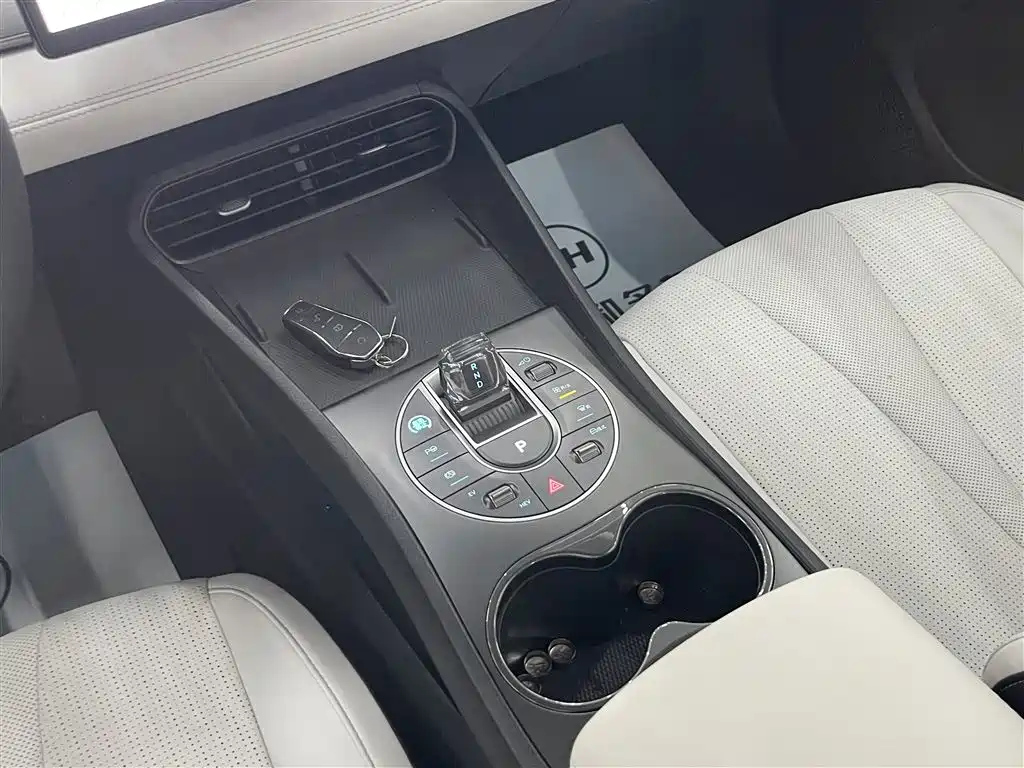 BYD SEAL 05 DM-I 2025
