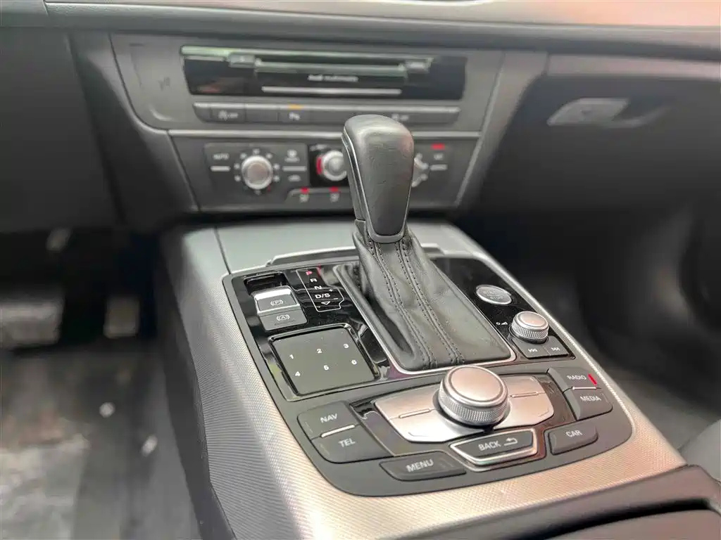 AUDI A6L 2018