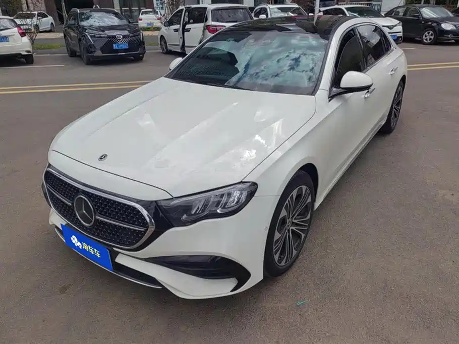 MERCEDES BENZ E-CLASS 2024