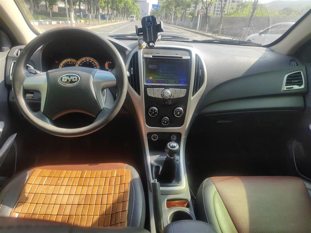 BYD F3 2015