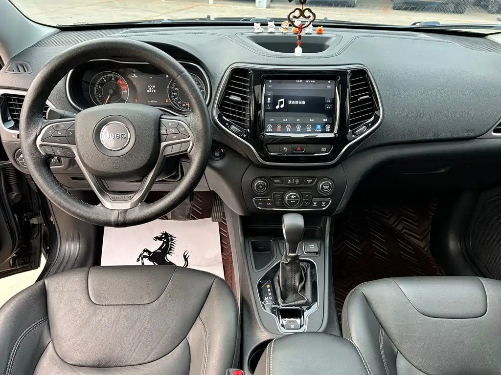 JEEP CHEROKEE 2019