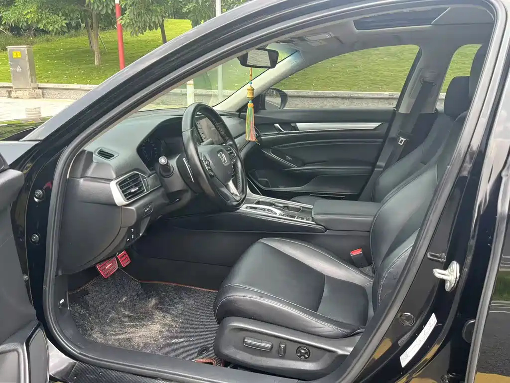 HONDA ACCORD 2018