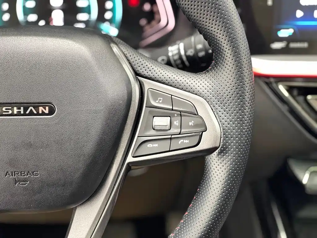 CHANGAN OSHAN X5 2021