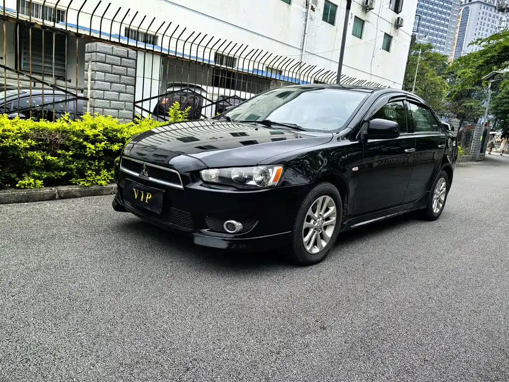 MITSUBISHI LANCER EX