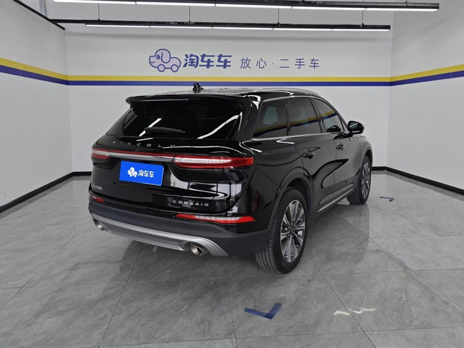 LINCOLN ADVENTURER 2022