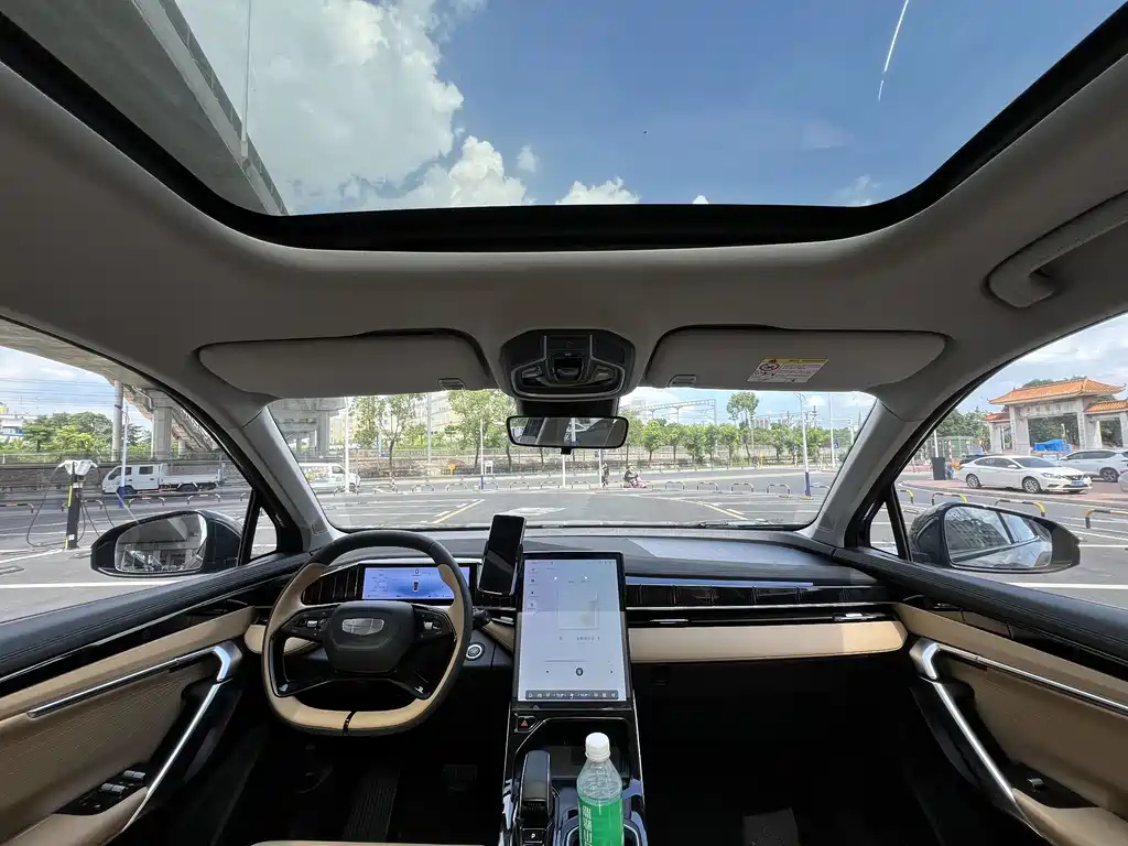GEELY AUTO BOYUE L 2023