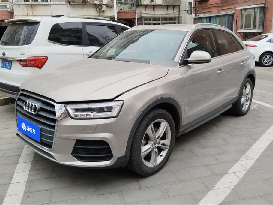AUDI Q3 2018