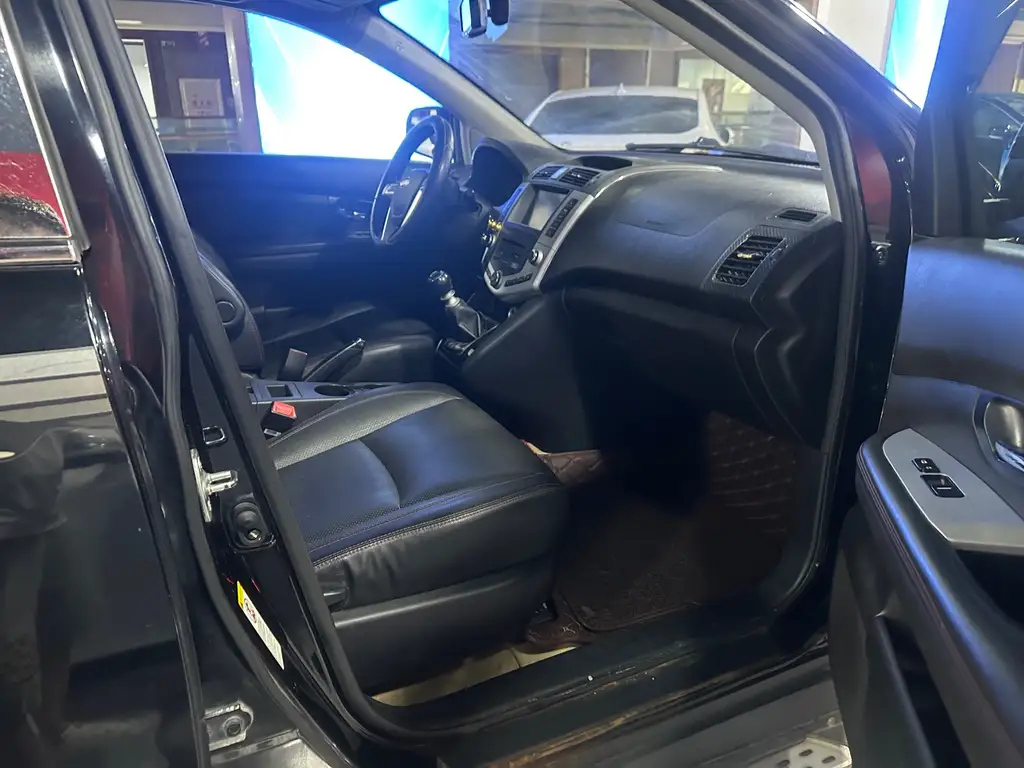 BYD S6 2014