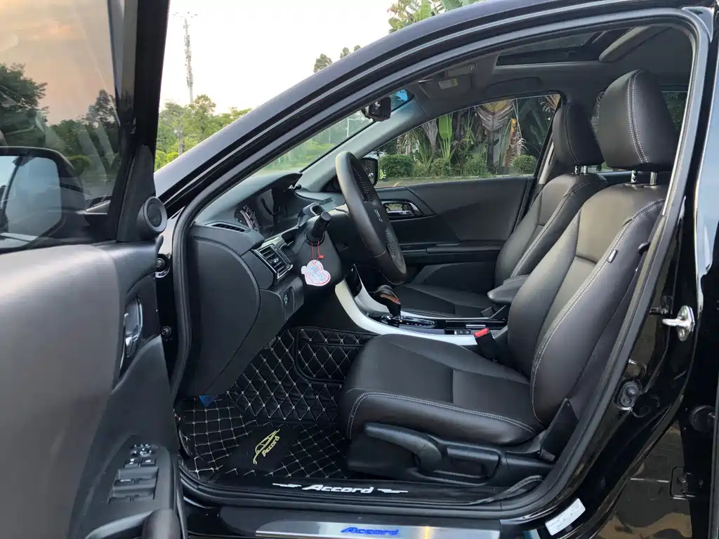HONDA ACCORD 2016