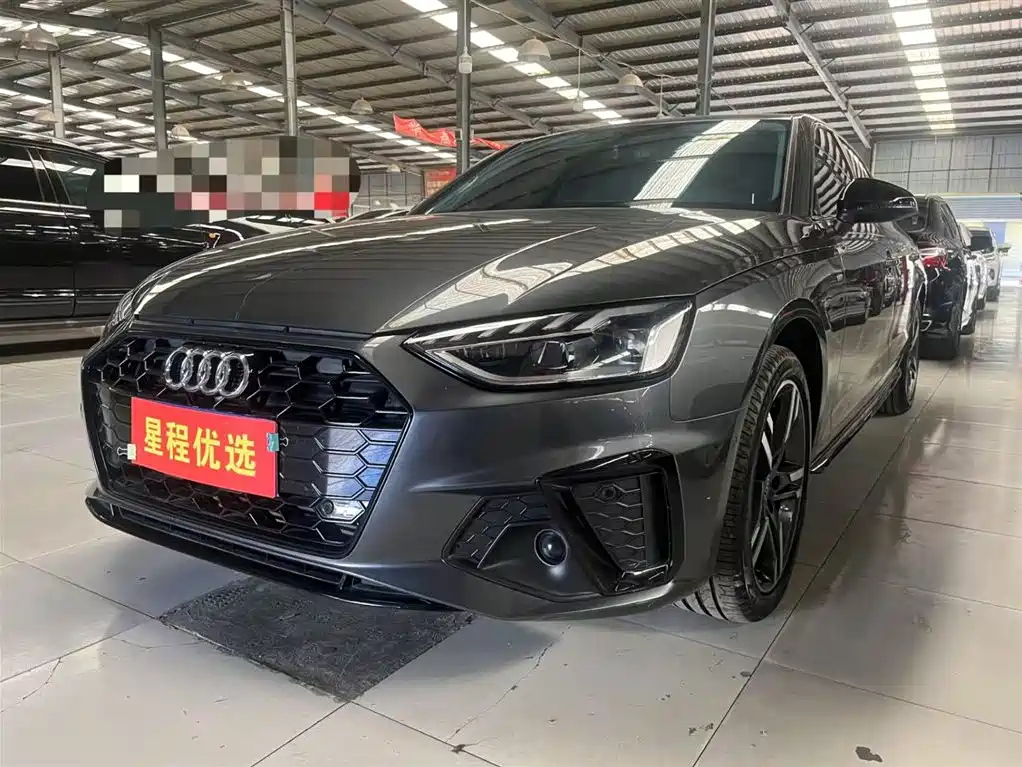 AUDI A4L 2022
