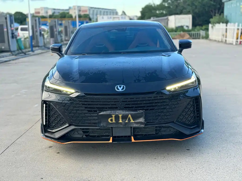 CHANGAN UNI-V 2023