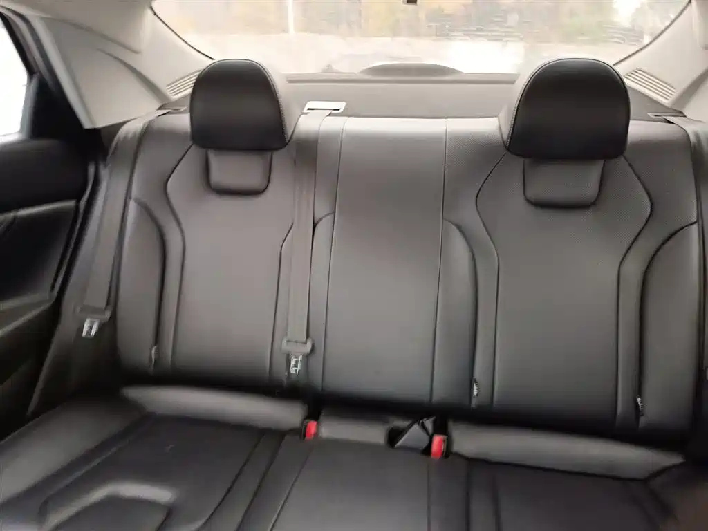 HYUNDAI ELANTRA 2022