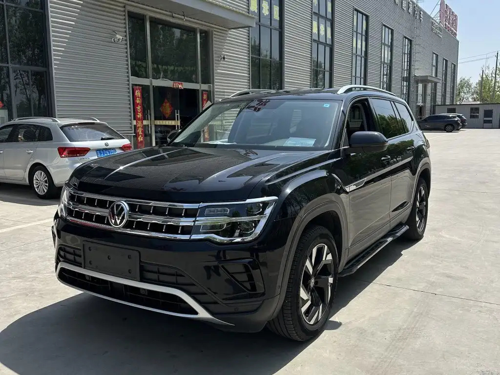 VOLKSWAGEN TOURAN 2022