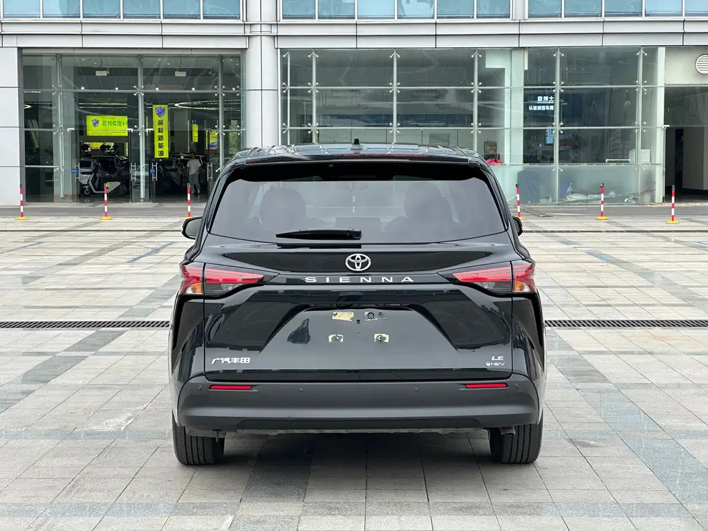 TOYOTA SIENNA SIENNA 2024