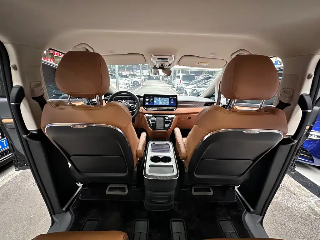 HONGQI HQ9 2023