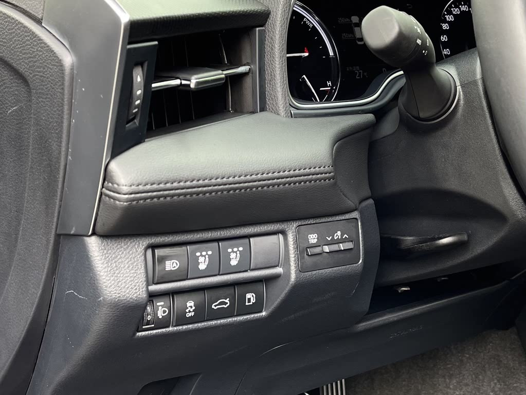 TOYOTA AVALON 2023