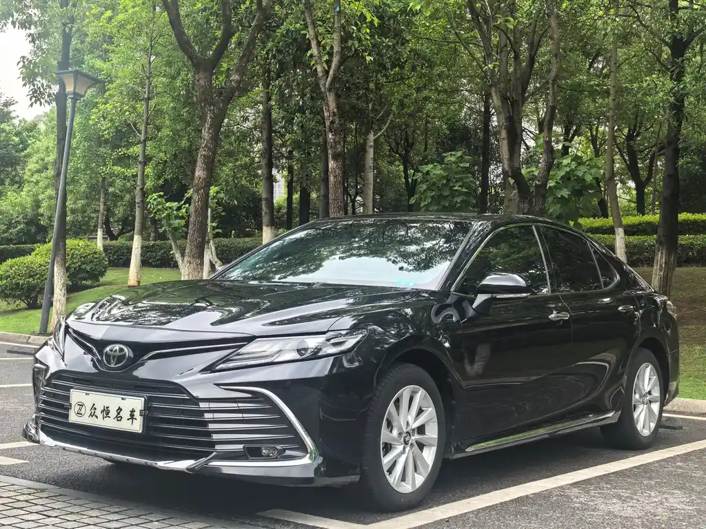 TOYOTA CAMRY 2023
