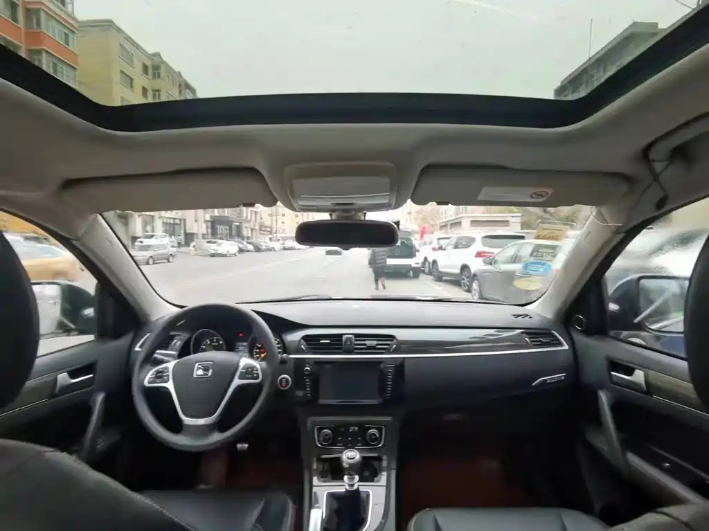 ZOTYE T600 2015