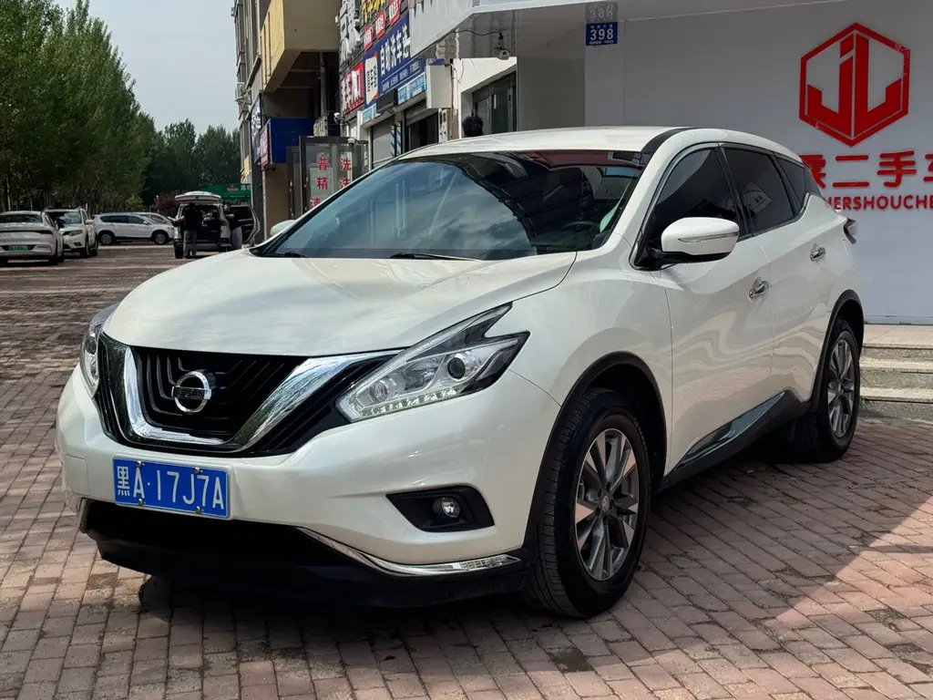 NISSAN MURANO 2021