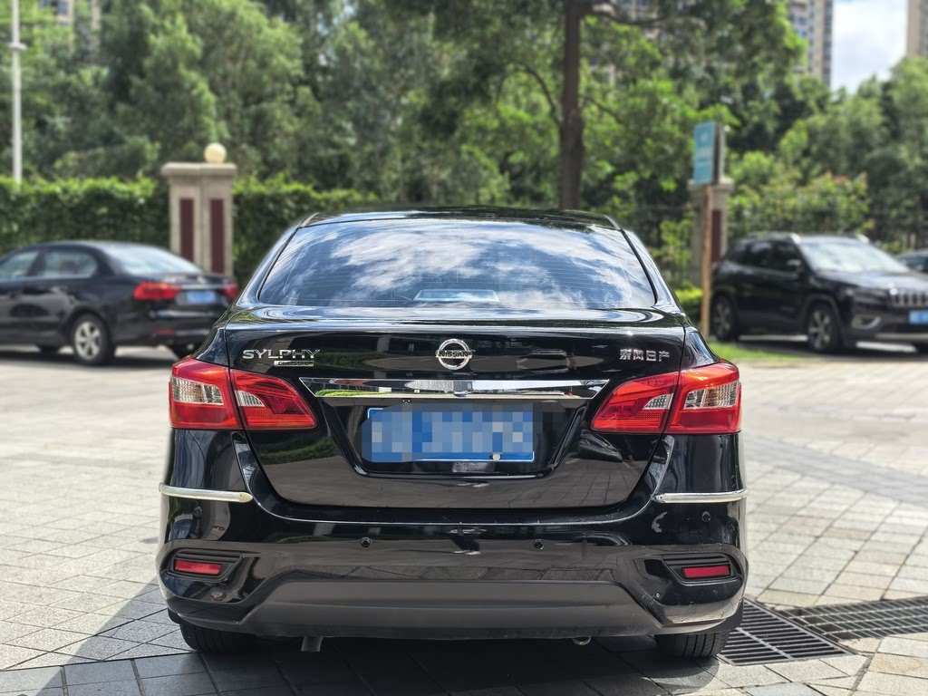 NISSAN SYLPHY 2019