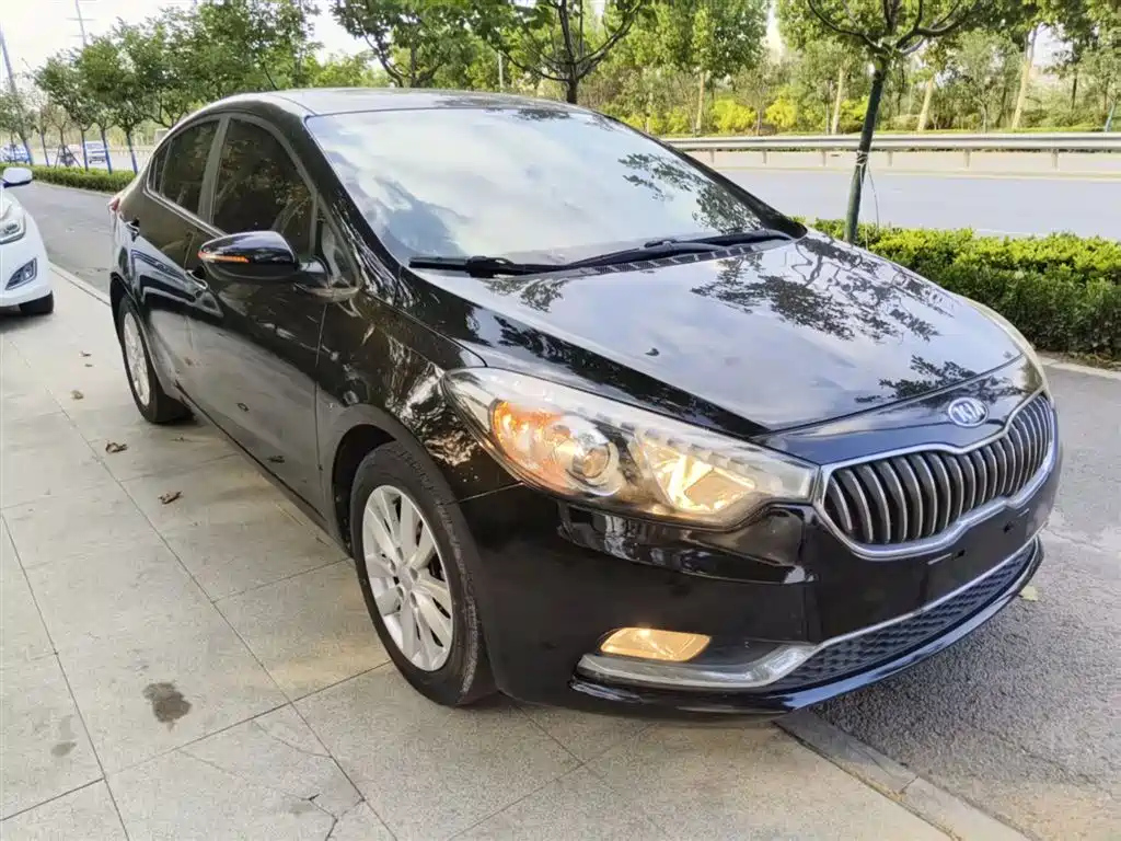 KIA K3 2015