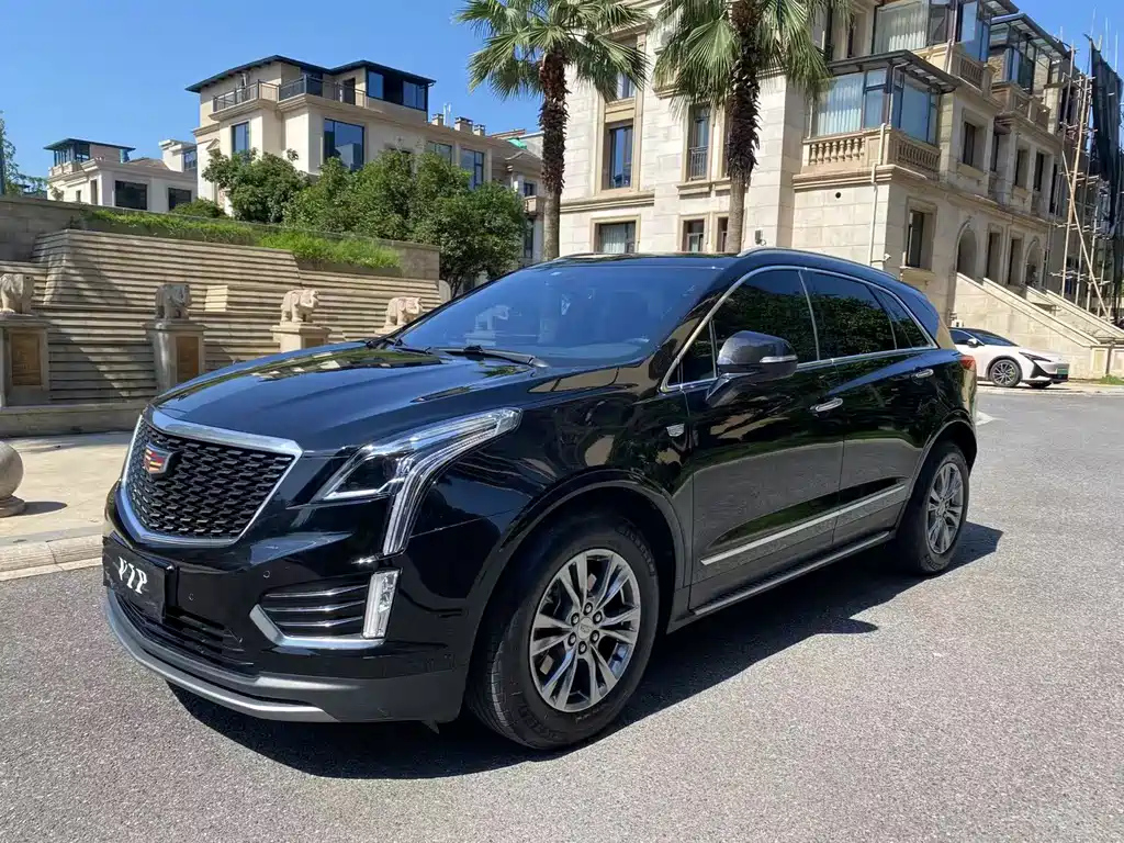 CADILLAC XT5 2021