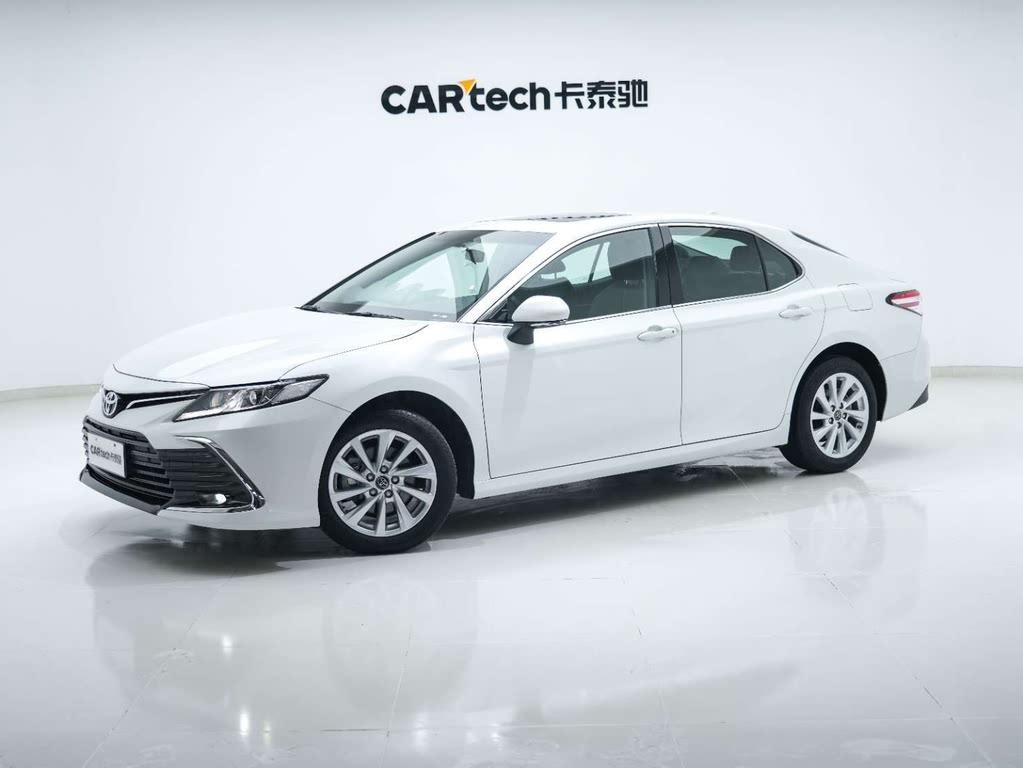 TOYOTA CAMRY 2022