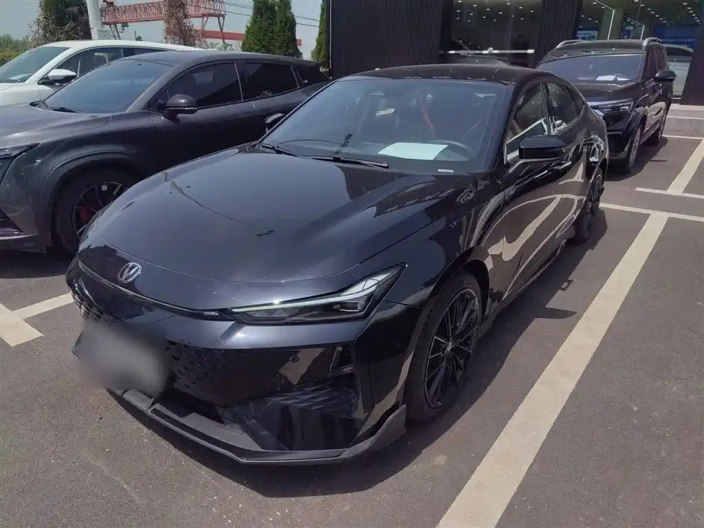 CHANGAN UNI-V 2024