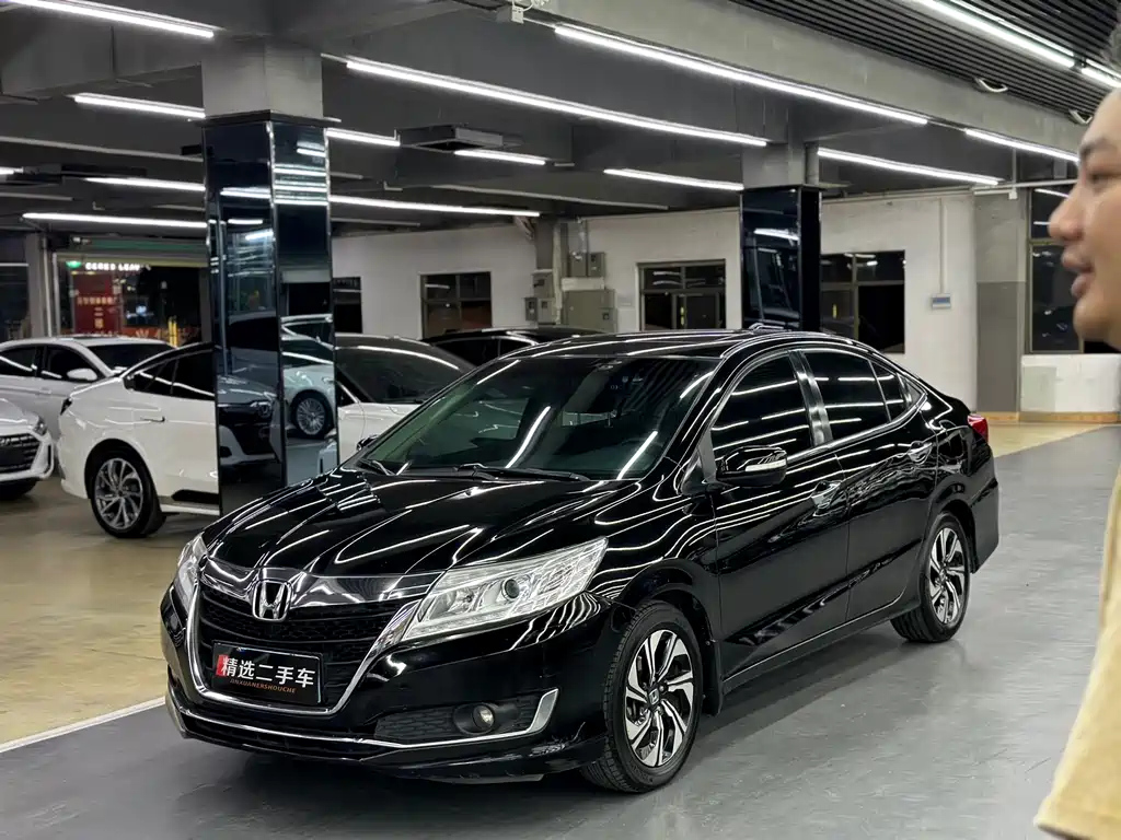 HONDA CRIDER 2016
