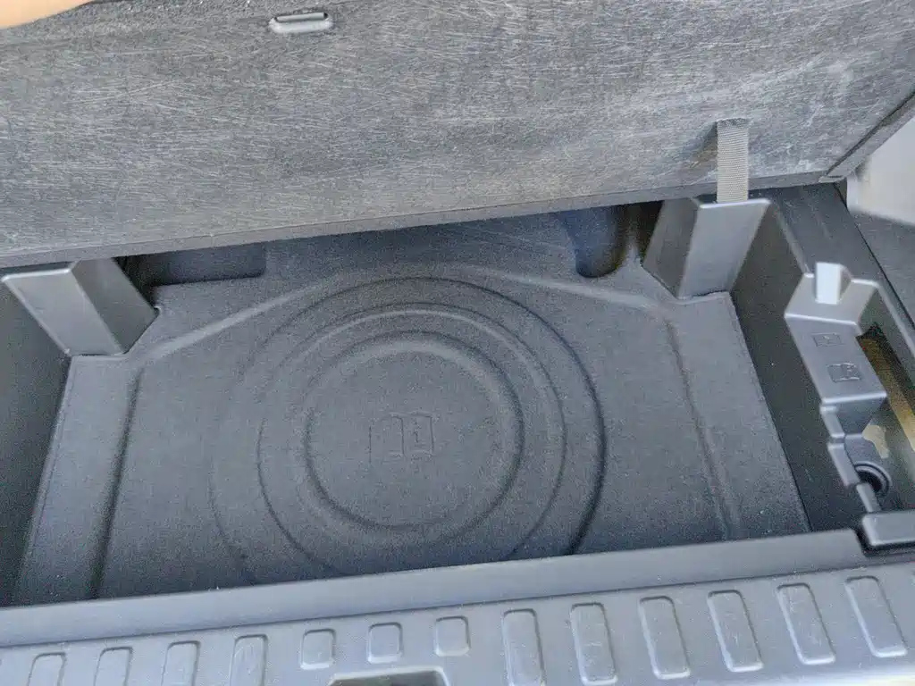 CHEVROLET EXPLORER 2019