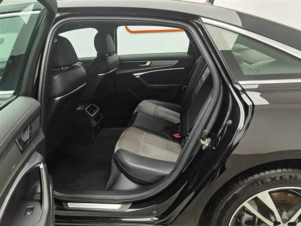 AUDI A6L 2021