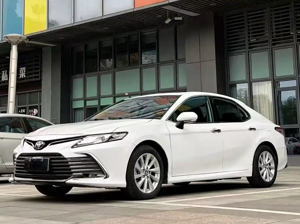 TOYOTA CAMRY 2022
