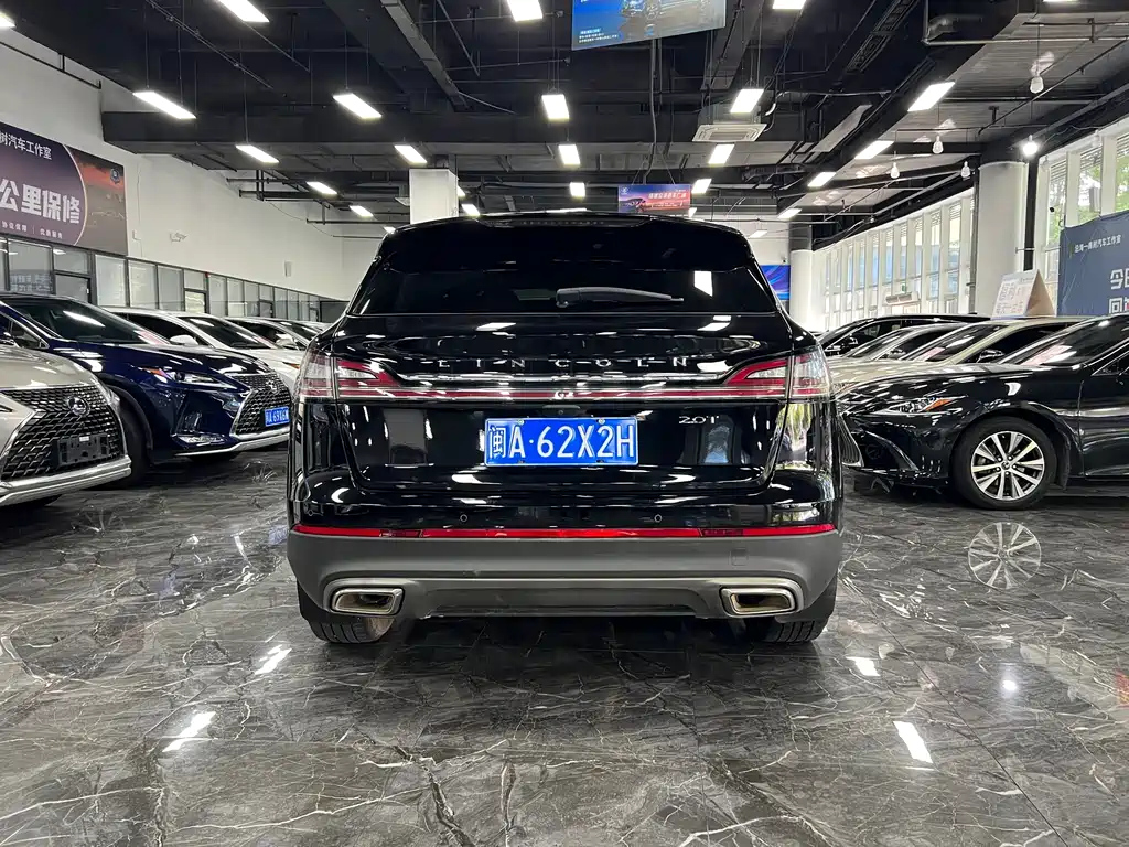 LINCOLN NAVIGATOR IMPORT 2020
