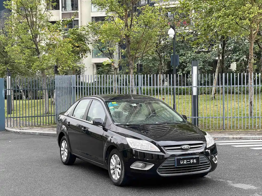 FORD FOCUS 2013