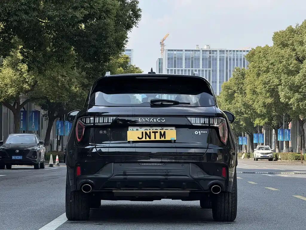 LYNK&CO 01 NEW ENERGY 2022