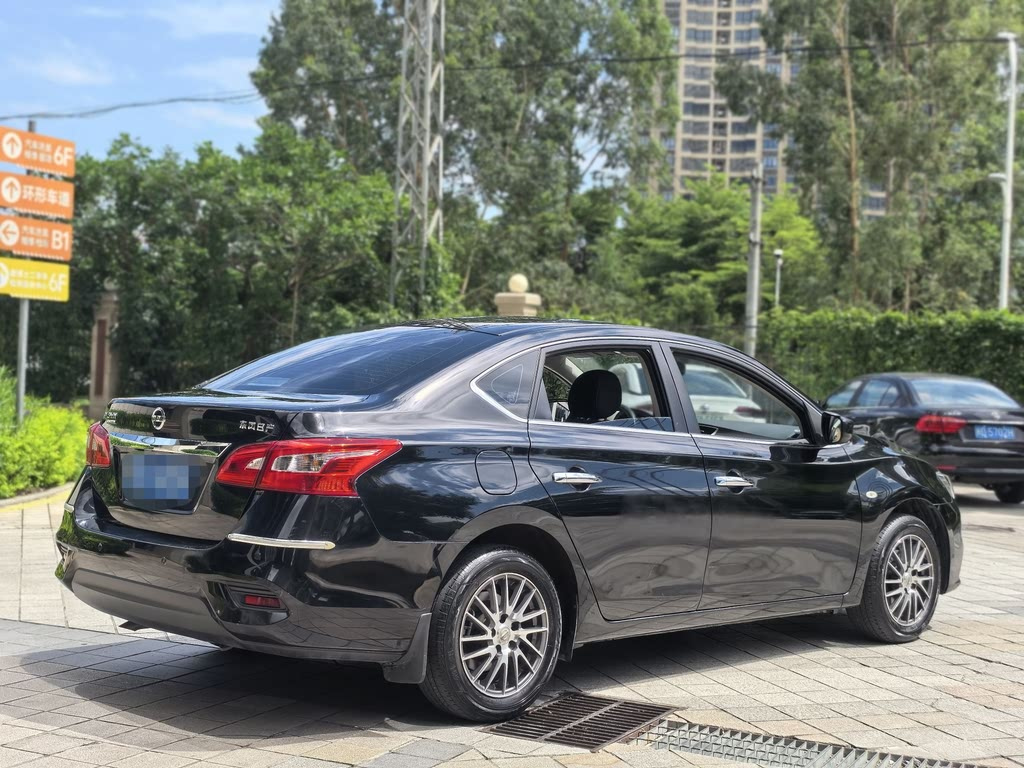 NISSAN SYLPHY 2019