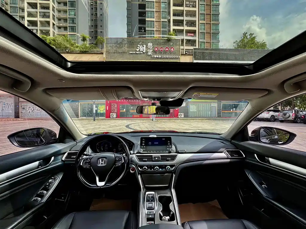 HONDA ACCORD 2018
