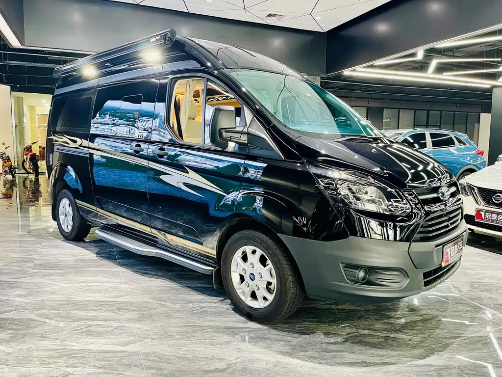 FORD TRANSIT 2022