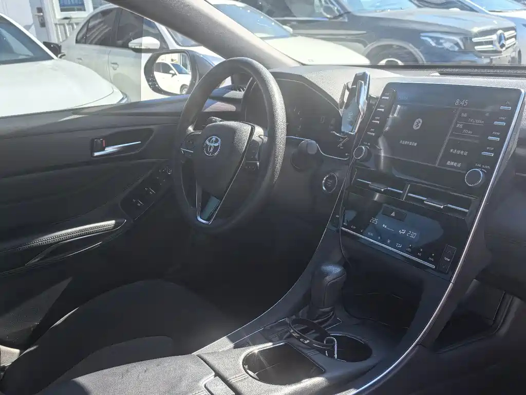 TOYOTA AVALON 2019