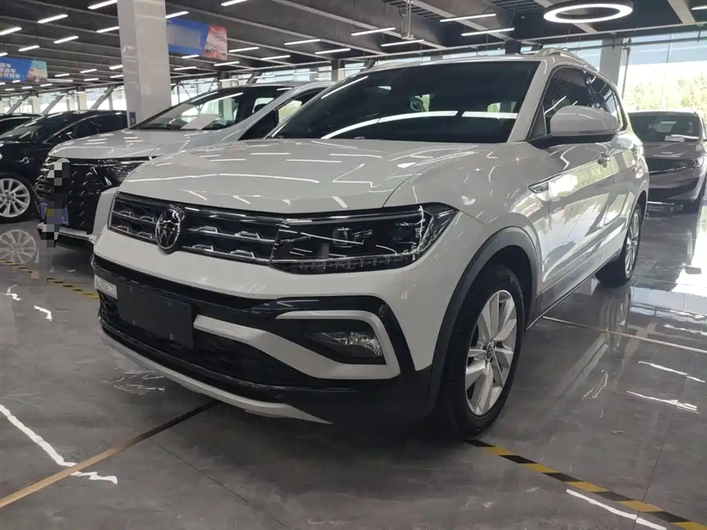 VOLKSWAGEN T-CROSS 2023