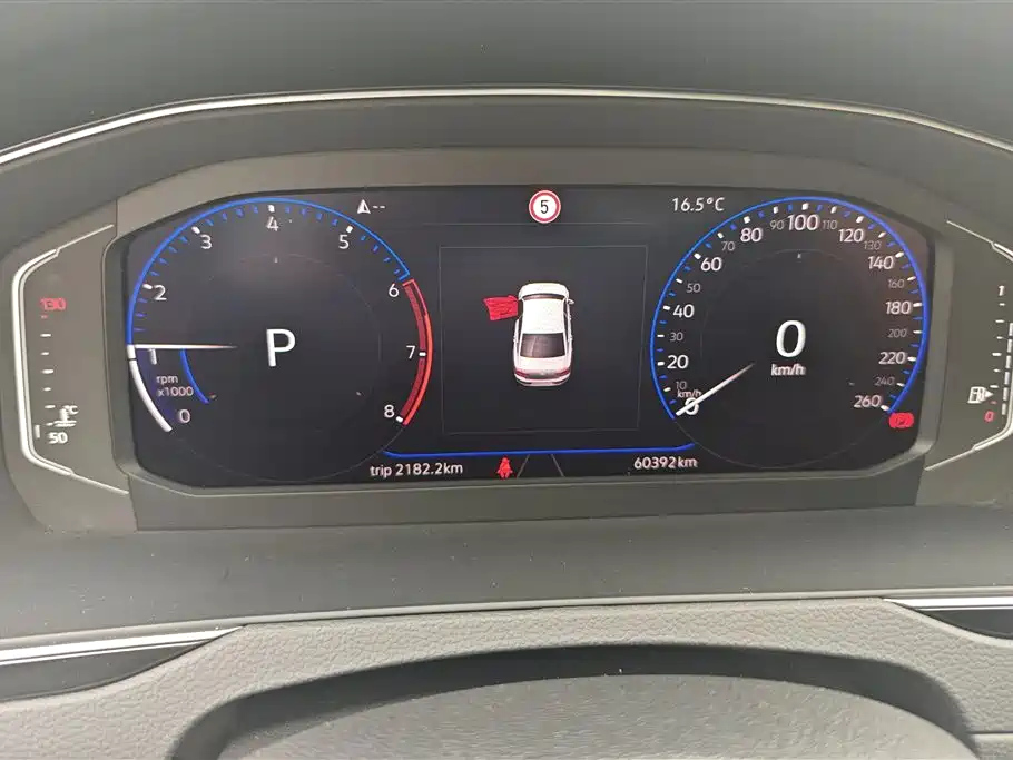 VOLKSWAGEN MAGOTAN 2020