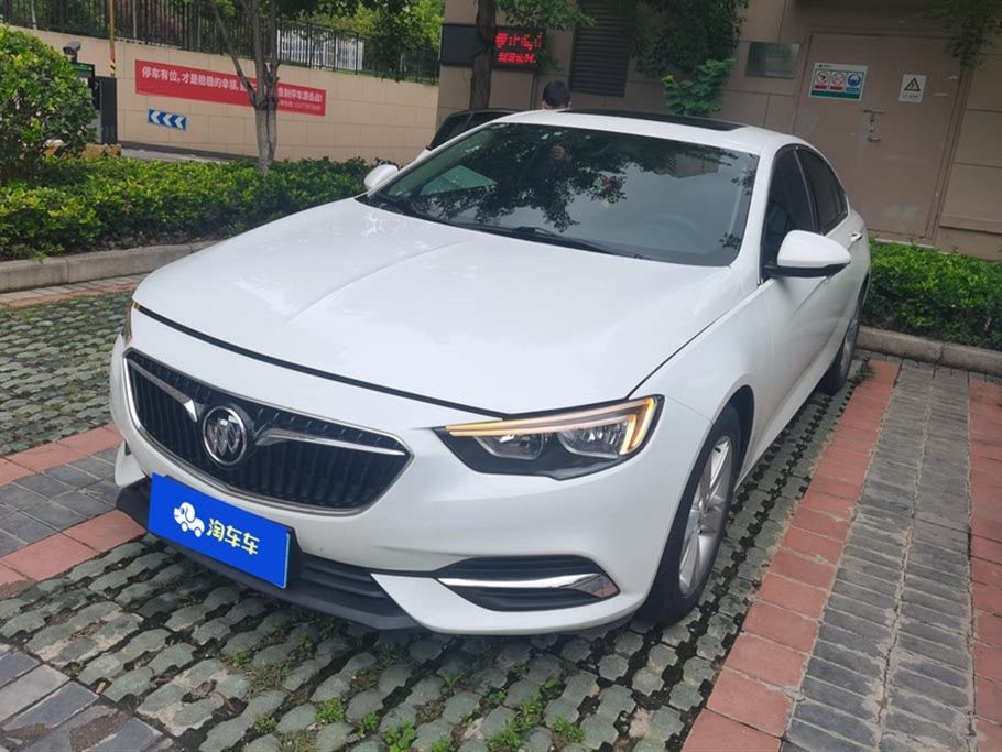 BUICK REGAL